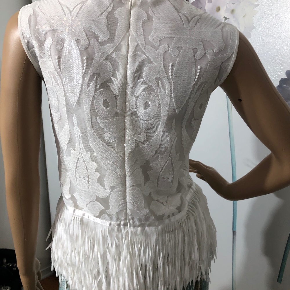 Fancy white top - Picture 2 of 8